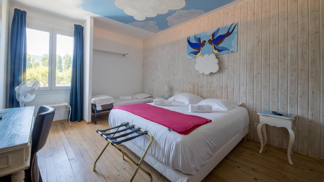 Mamie Jane Motel エクスレバン エクステリア 写真