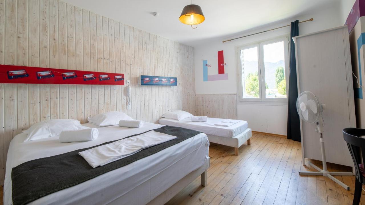 Mamie Jane Motel エクスレバン エクステリア 写真